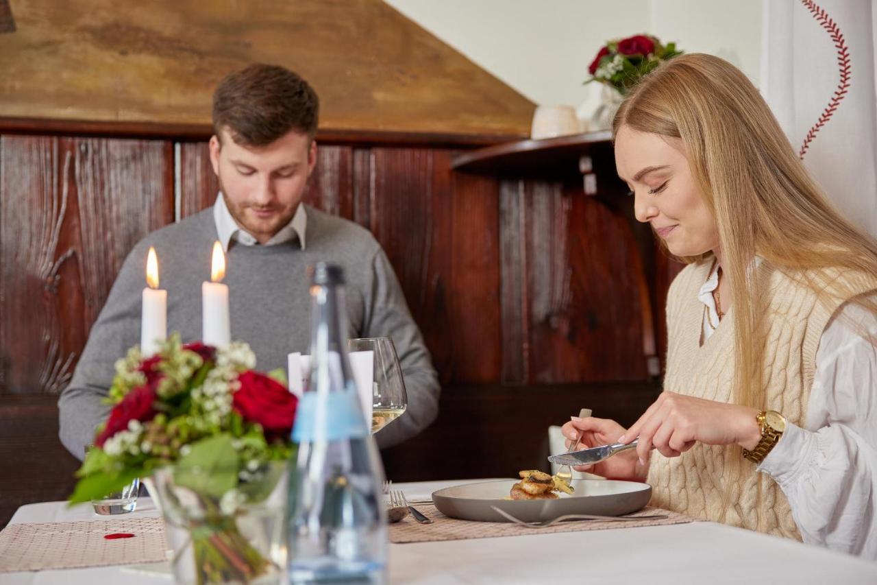 Hotel Restaurant Lamm Hebsack Remshalden Exteriör bild